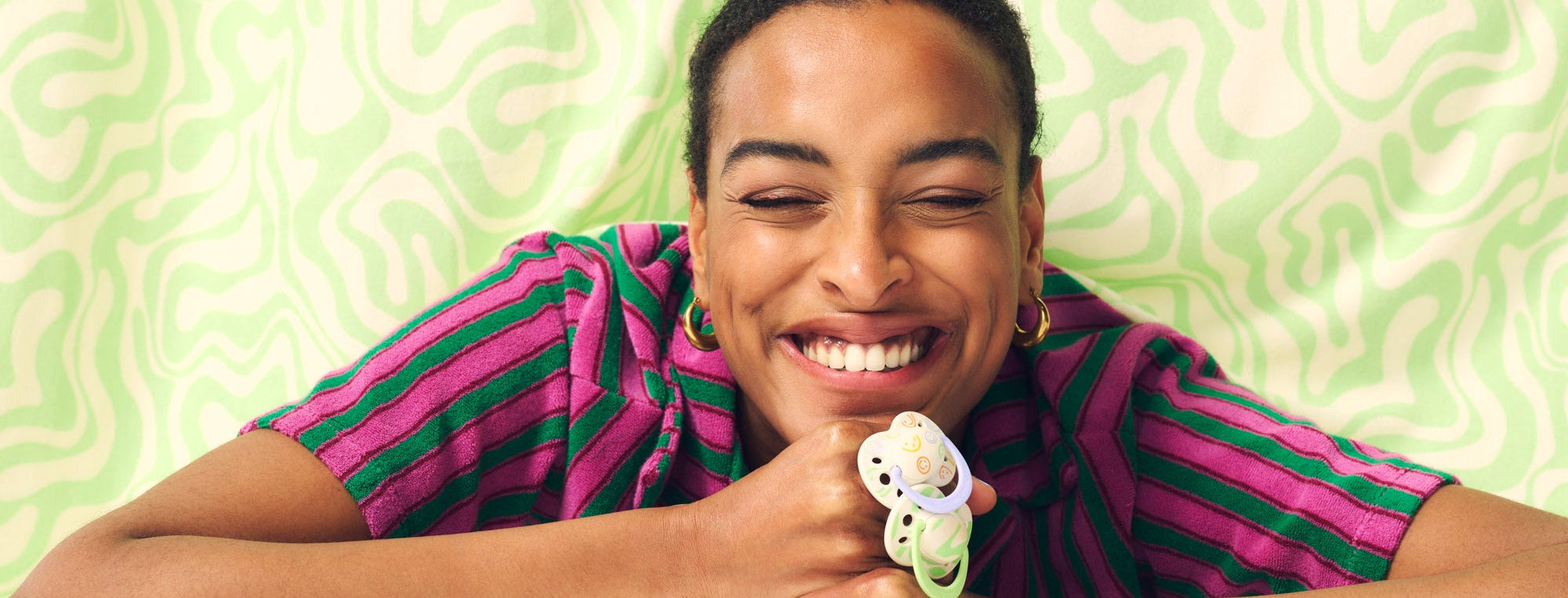 Dressing for joy: Style tips for new parents
