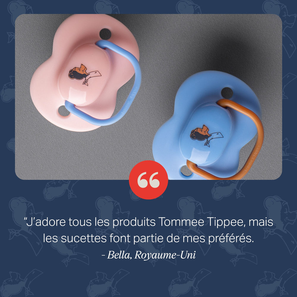 Sucettes roses et bleues sur fond gris avec texte superposé représentant l'avis d'un client.