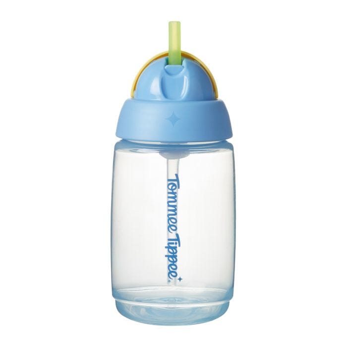 Active Straw Cup against a white background