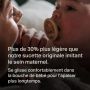 Bébé avec sucette en forme de sein et texte sur le fait qu&apos;il est 30% plus léger que notre Original.