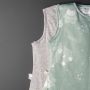 deux gigoteuses pour bébé sur fond gris
