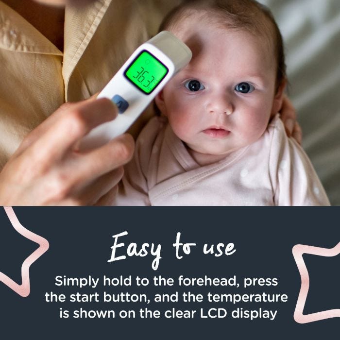 EASY TO USE Hand holding thermometer to baby’s head with screen illuminated green showing 36.3 degrees.