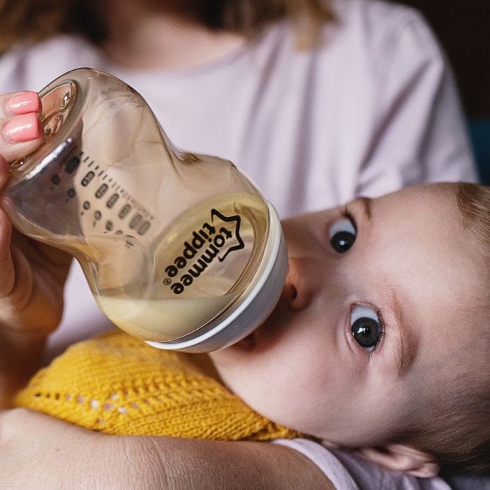 Baby with bottle 