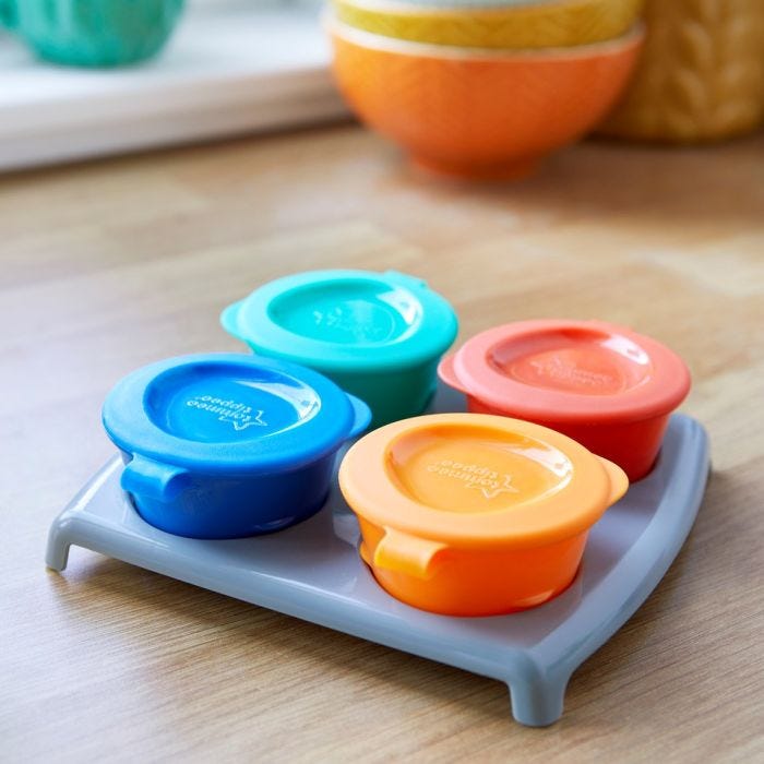 Four pop-up pots in their tray