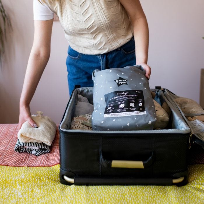 Sleeptight portable blind packing