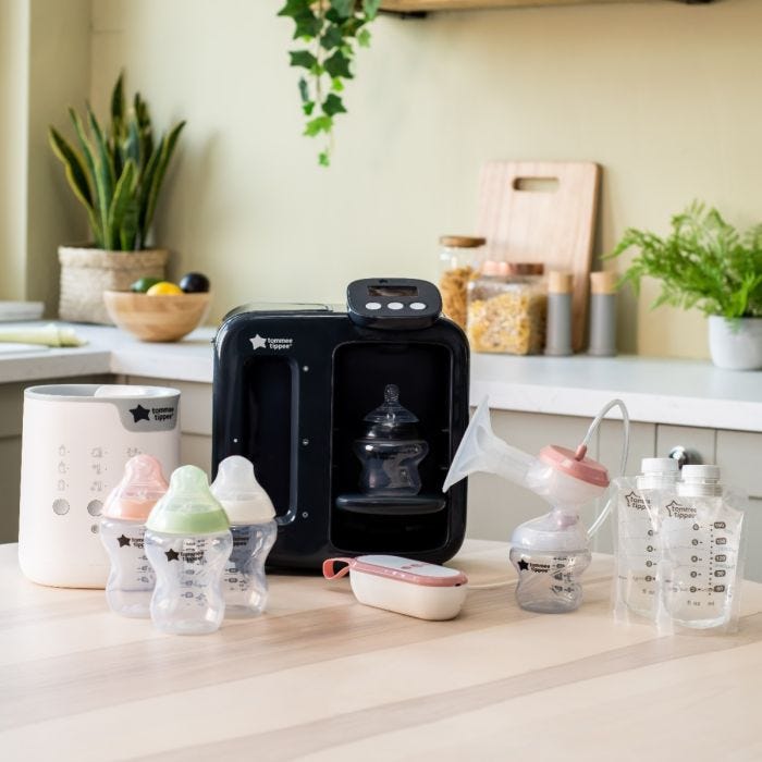 Image of products featured in the ultimate combination feeding bundle in home setting