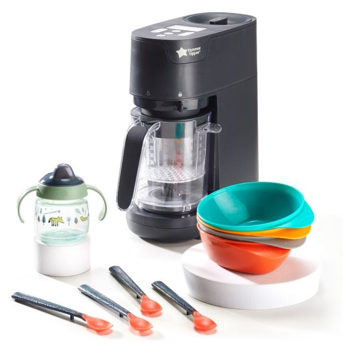 Products included in the ultimate weaning bundle. Including quick cook baby food maker, spoons, bowls and cup.