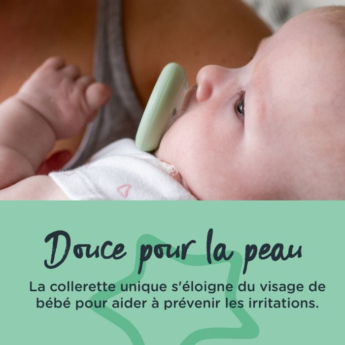 Bébé avec une sucette verte dans la bouche et un texte décrivant la douceur de ces sucettes pour la peau délicate de bébé.