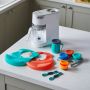 Product imagery of the components of the complete weaning bundle in home setting