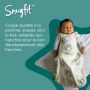 Bébé portant une gigoteuse d&apos;emmaillotage Grofriends et un texte expliquant que la gigoteuse sleepbag est bonne pour les hanches.