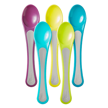 Variety of feeding spoons 