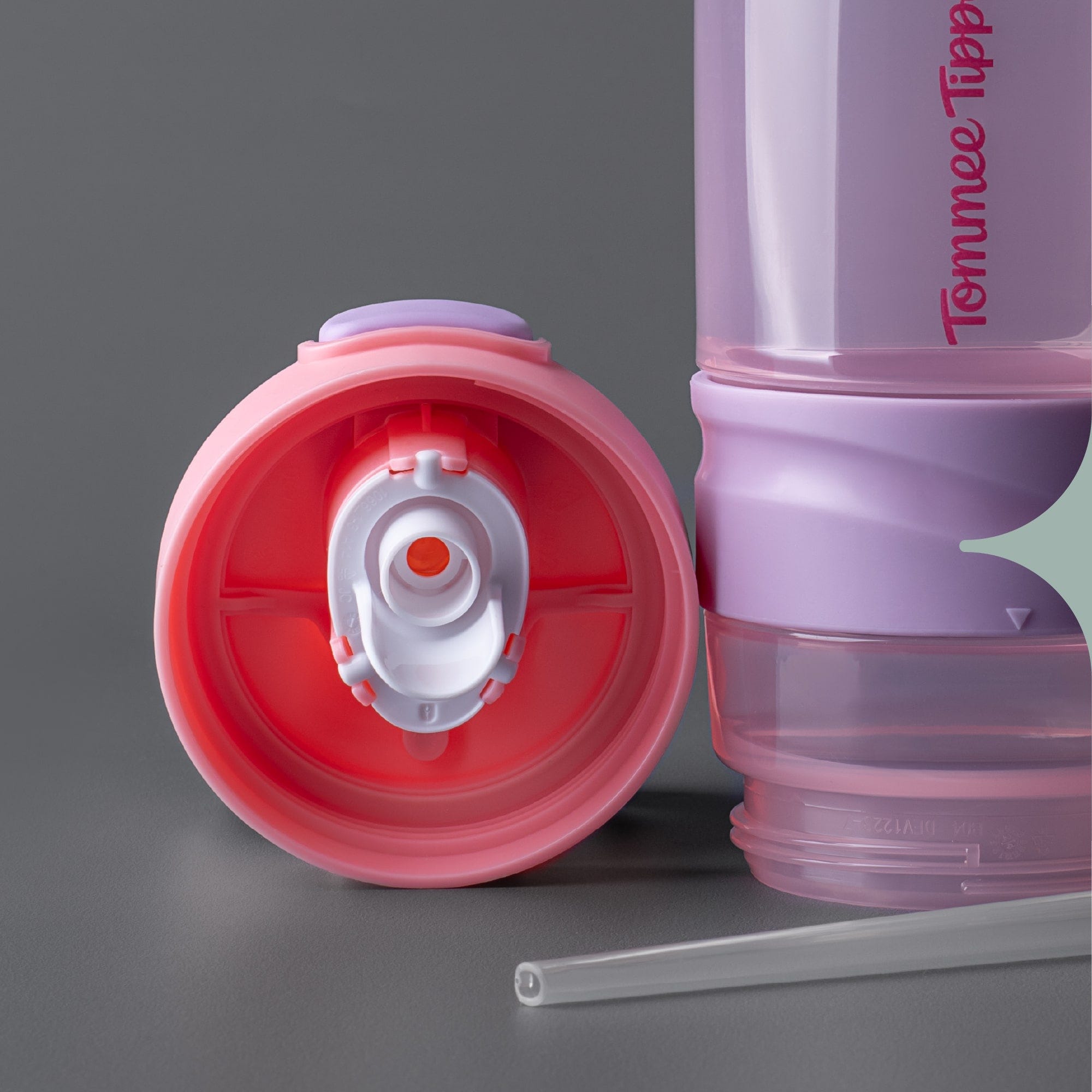 Close up image of a Tommee Tippee straw cup valve. 