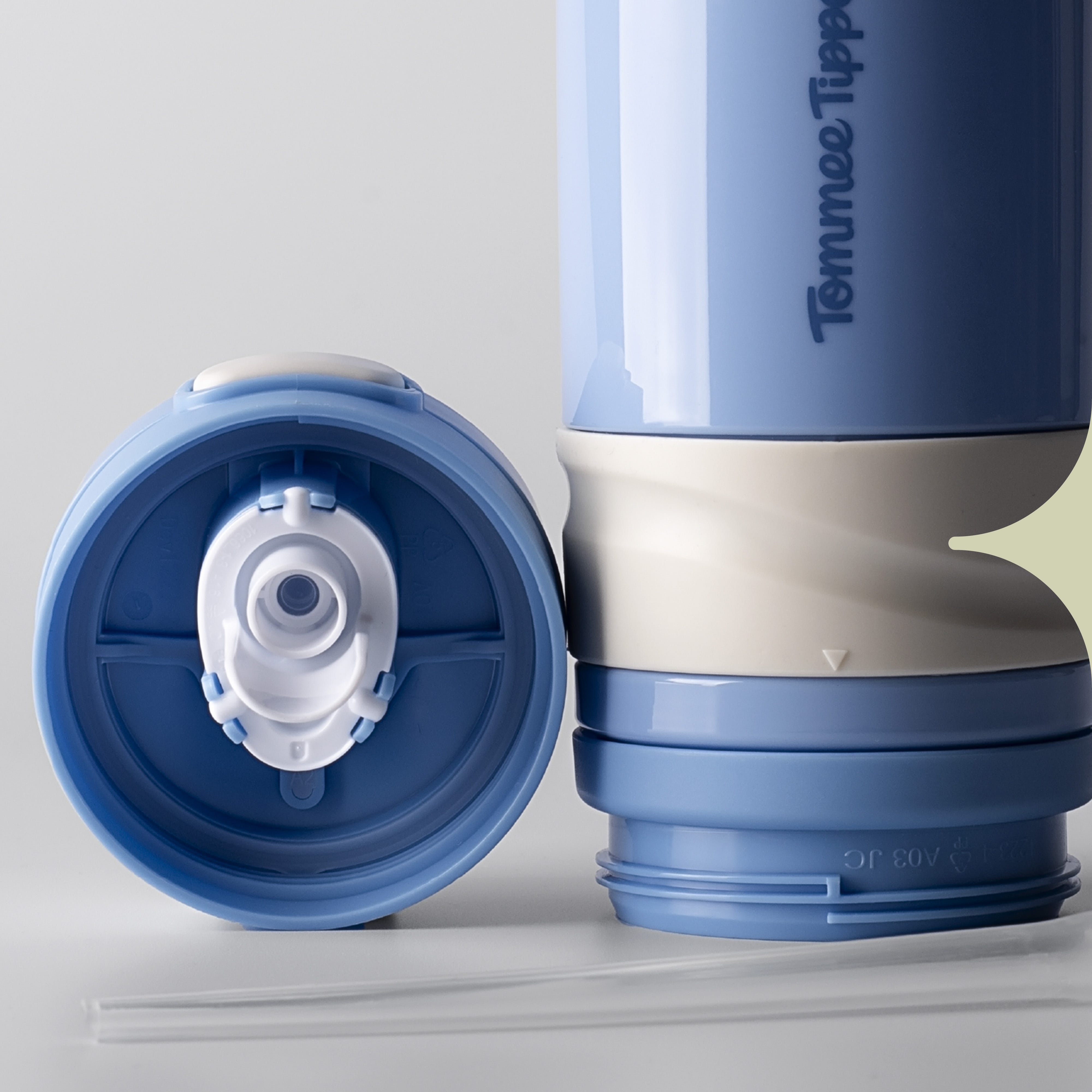 Close up image of a Tommee Tippee straw cup valve. 
